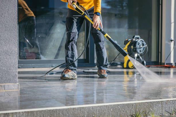 Best Deck Pressure Washing  in Turner, OR